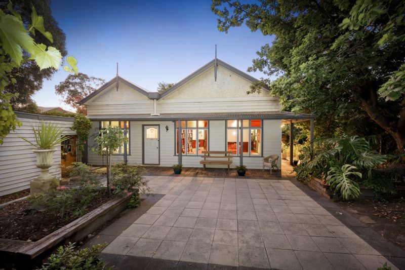 98 Highfield Road, Canterbury - Thumbnail 7