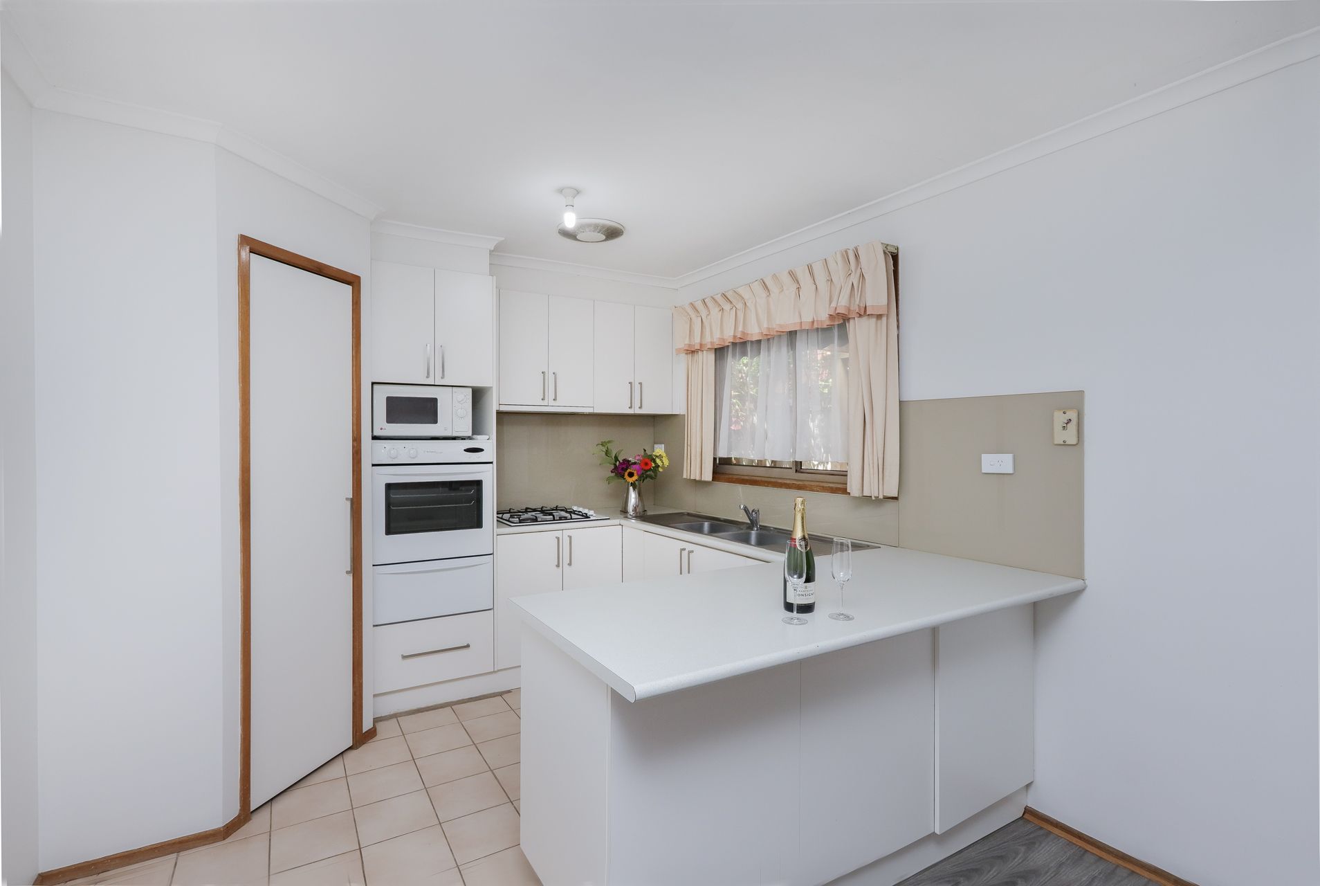 2/32 Branston Road St Albans VIC, St Albans - Thumbnail 4