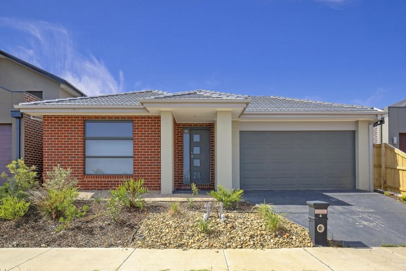4 Wimmera Crescent, Wollert