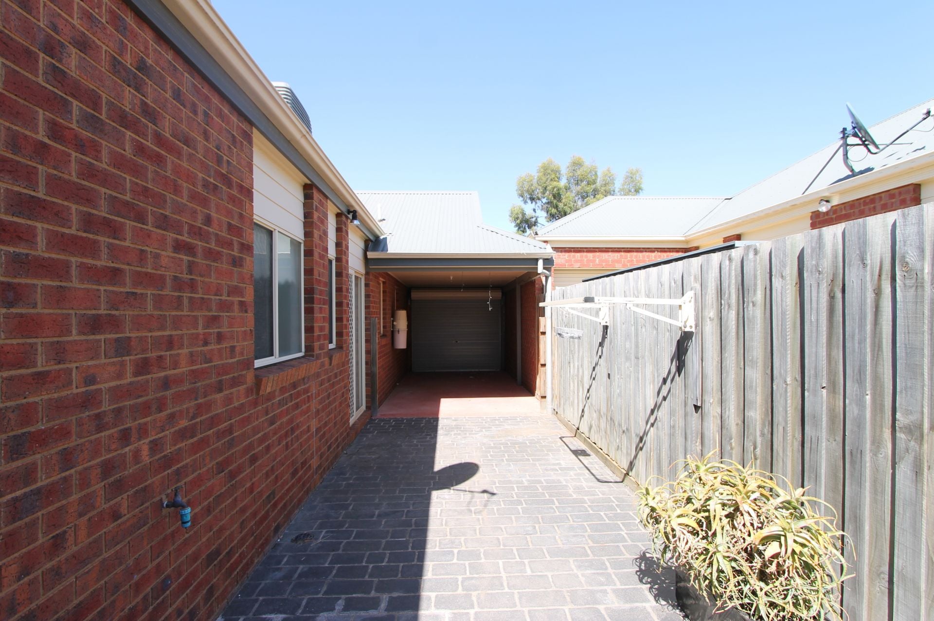 BEAUTIFUL THREE BEDROOM MUST SEE!