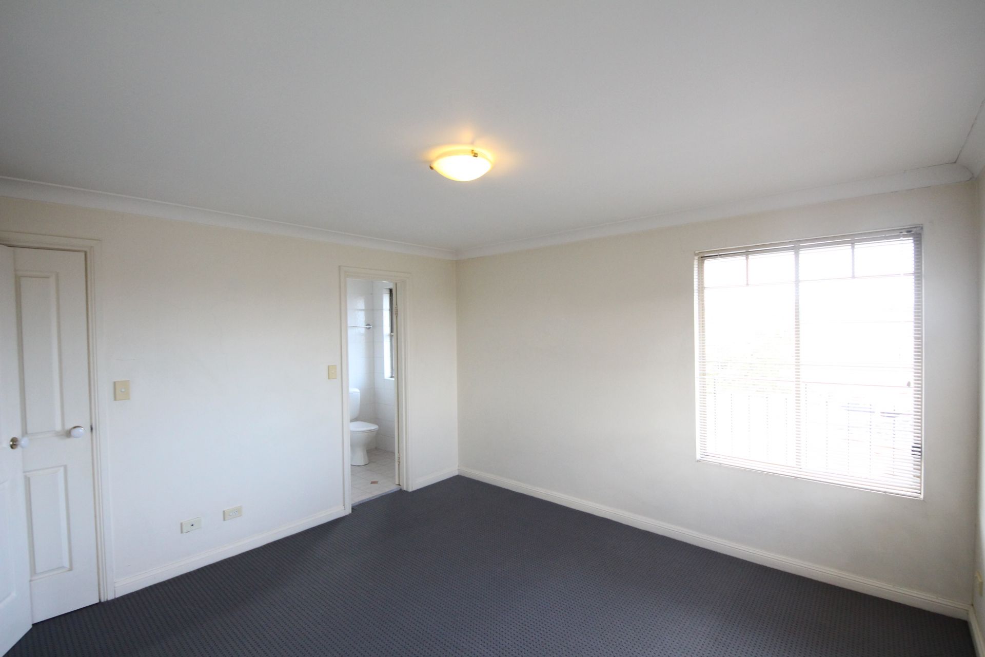 7/2 Barnstaple Lane, Five Dock NSW