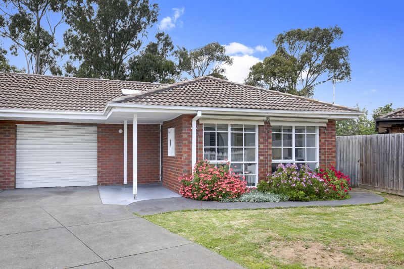 2/1 Sandown Close, Mill Park