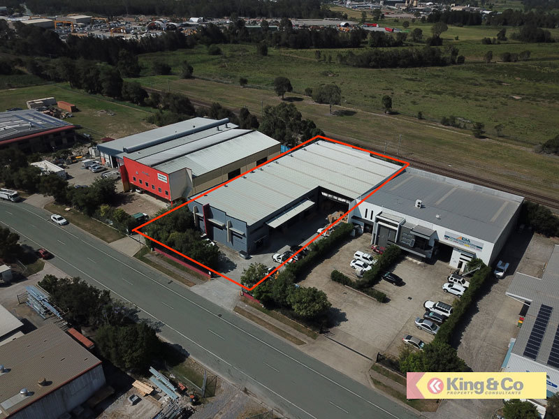 HIGH QUALITY UNIT IN BLUE CHIP PRECINCT