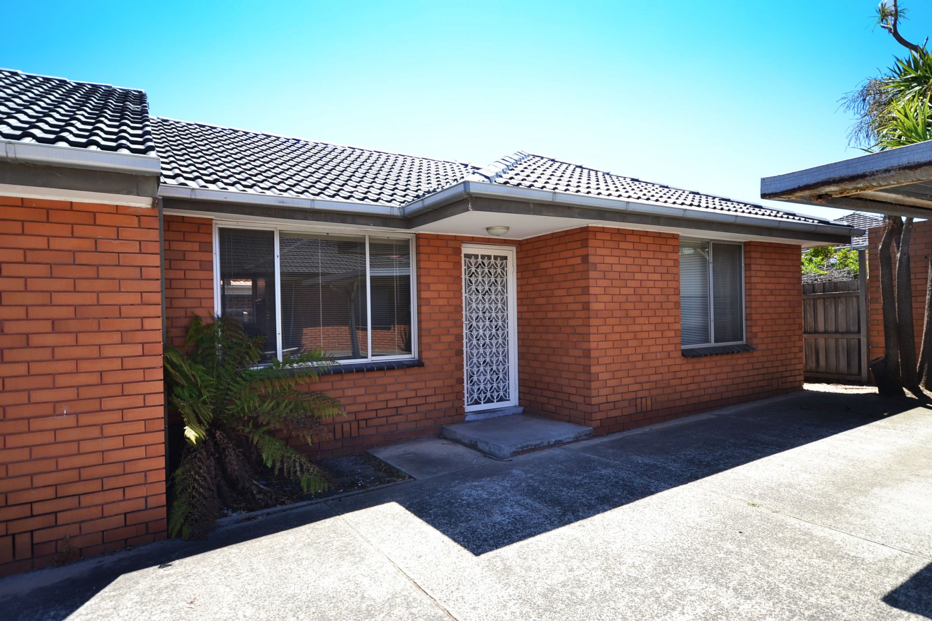 TWO BEDROOM UNIT READY TO GO