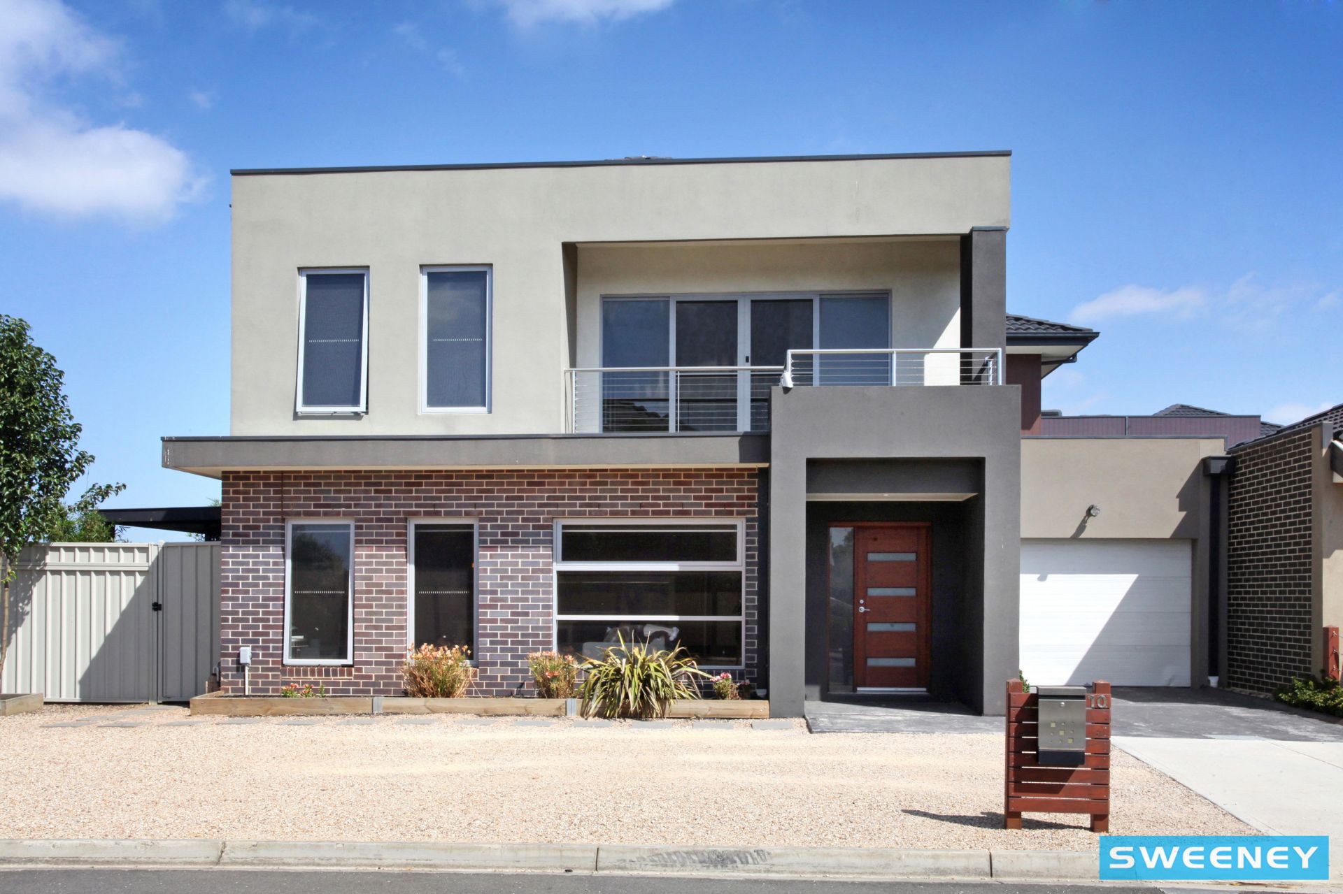 10 Betchworth Close, Caroline Springs - Thumbnail 2
