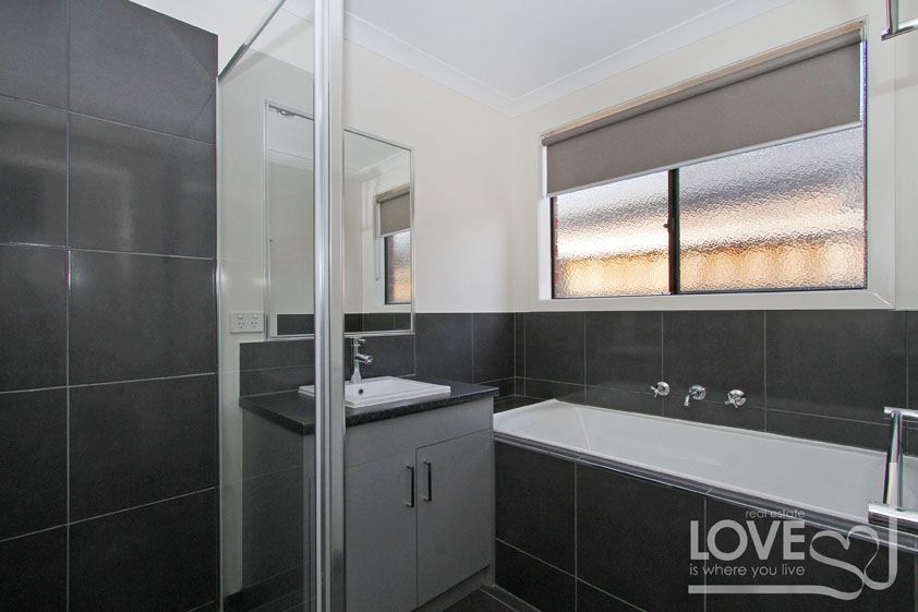 CAST YOUR EYES ON EYNESBURY VIEW      *Insp Wed 27th Apr @ 4:30pm*
