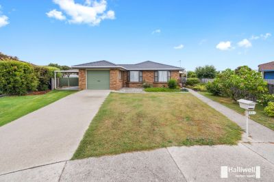 4
 
 
 
  
 
 
 1
 
 
 
  
 
 
 2
 
 
 
 
 
 
 
 41 Ocean Drive, Ulverstone TAS 7315, Ulverstone - Thumbnail 4