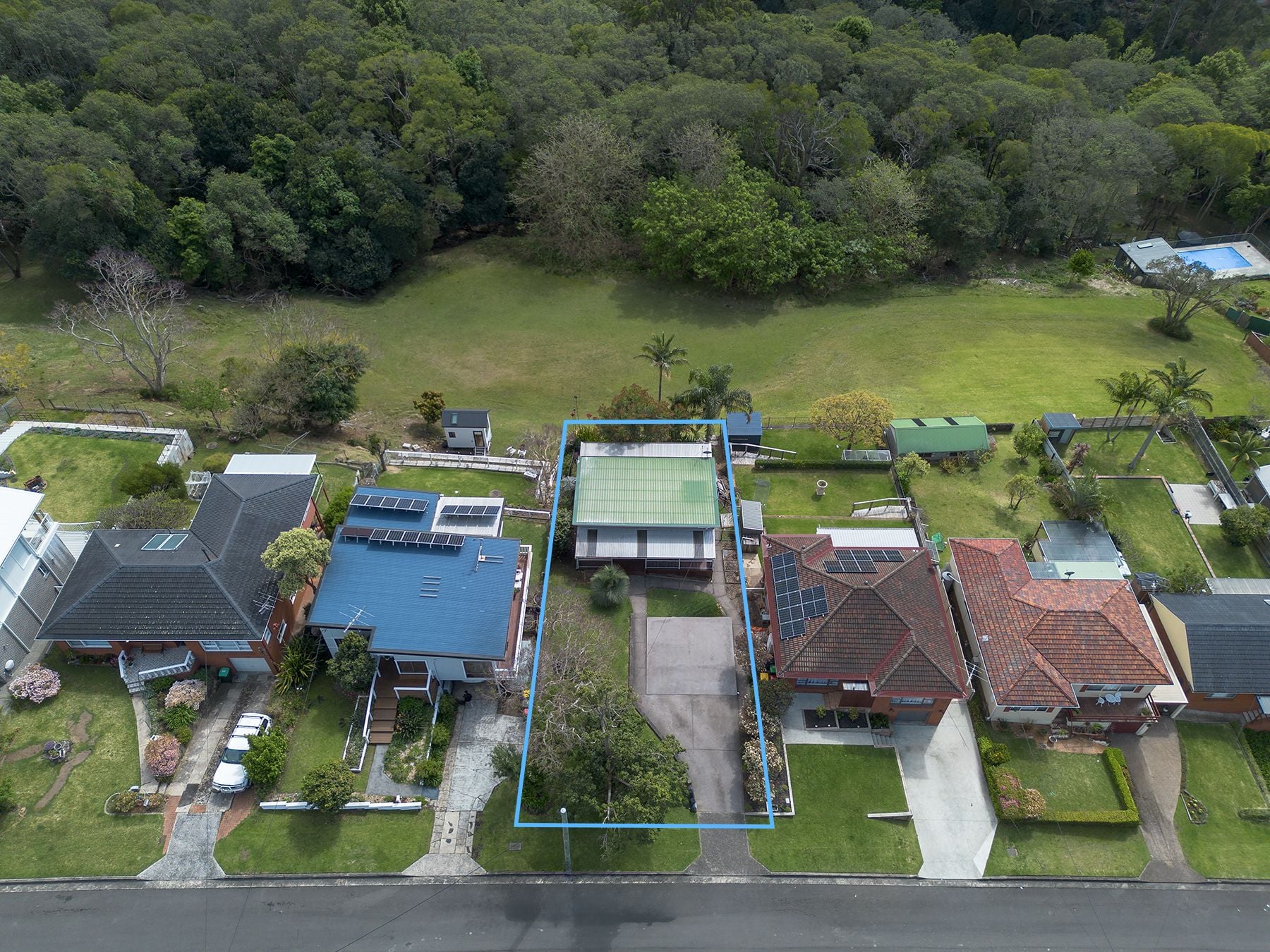 66 Gahans Avenue, Woonona NSW