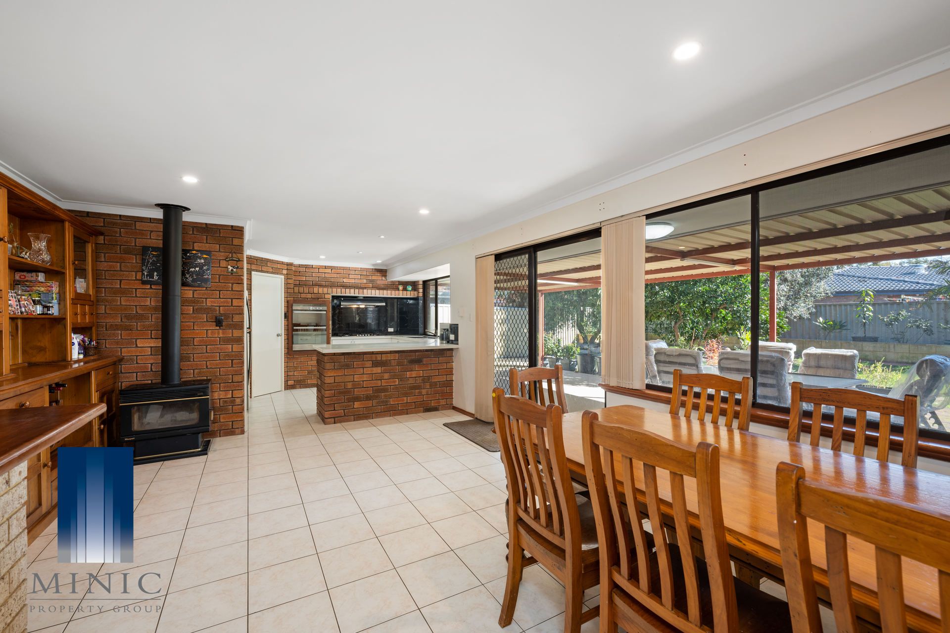 30 Burslem Drive, Thornlie