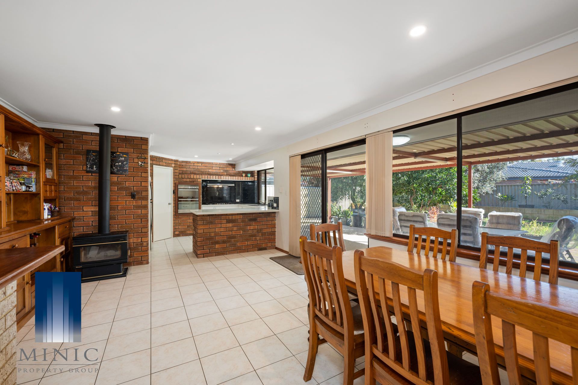 30 Burslem Drive, Thornlie