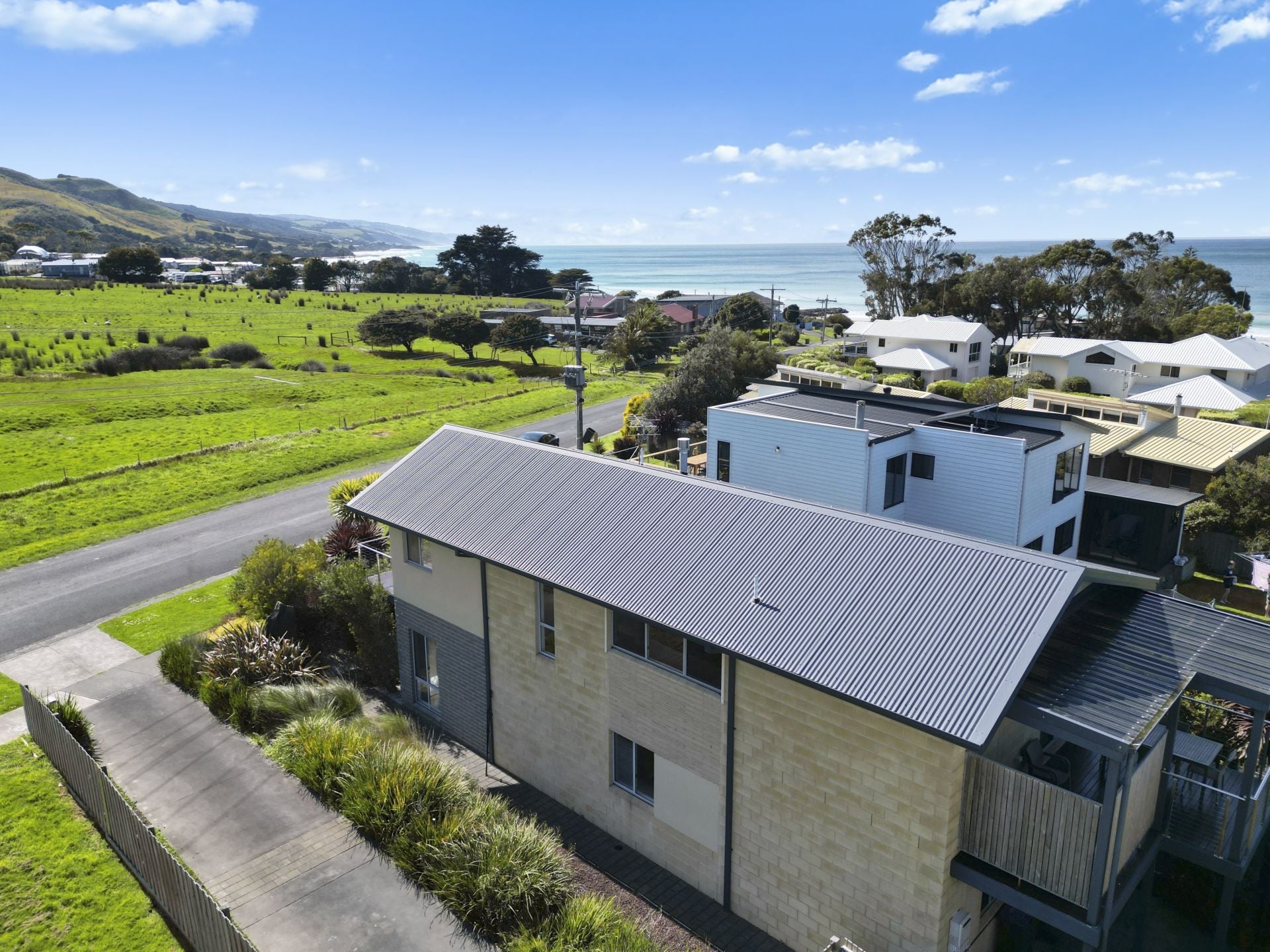 1/11 Marriners Lookout Road, Apollo Bay - Thumbnail 2