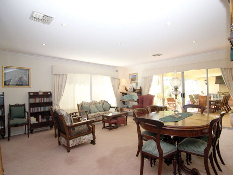 16 Fossey Street, Holder - Thumbnail 7