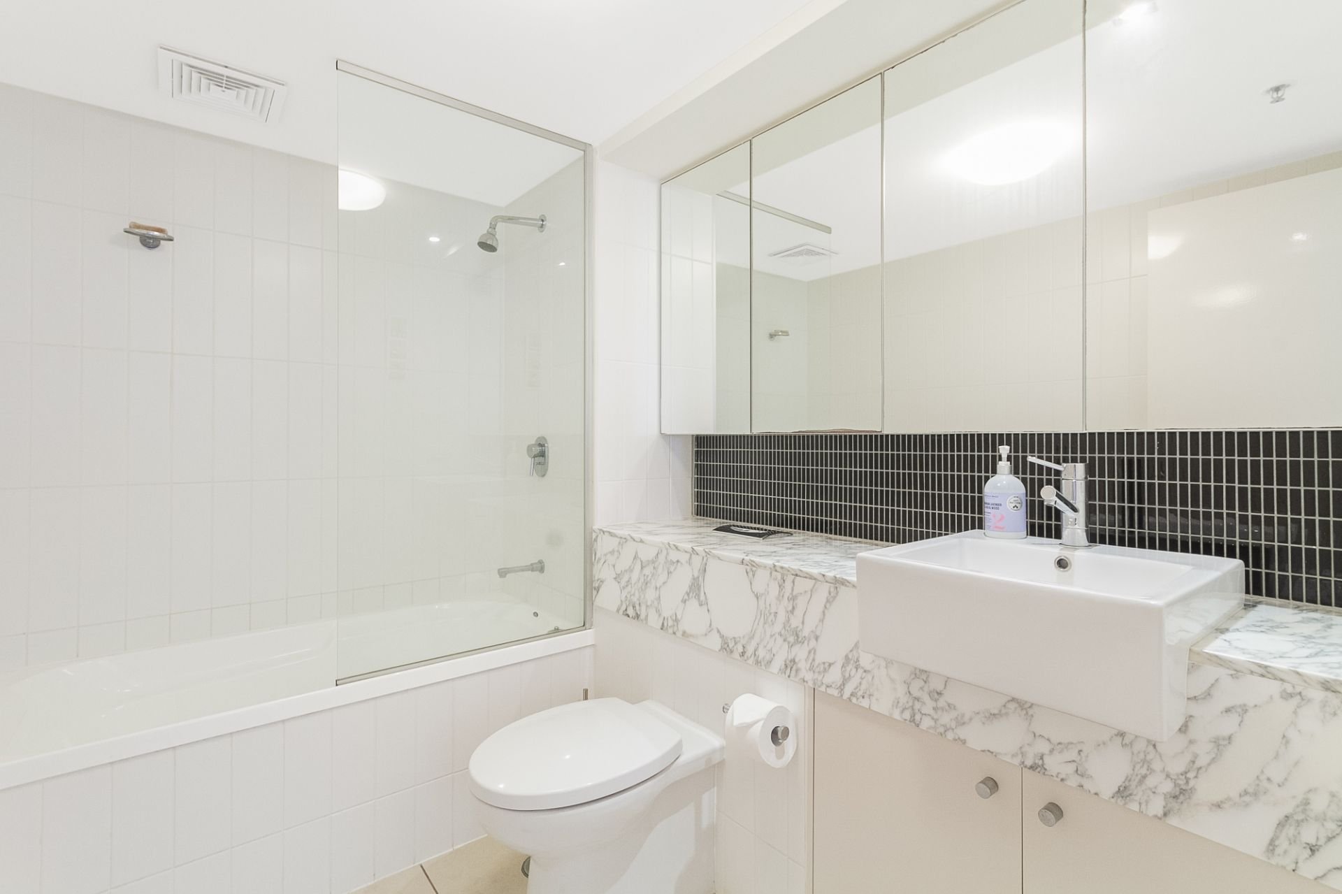 2073/1422 Stuart Street, Tweed Heads DJ Stringer Property Services