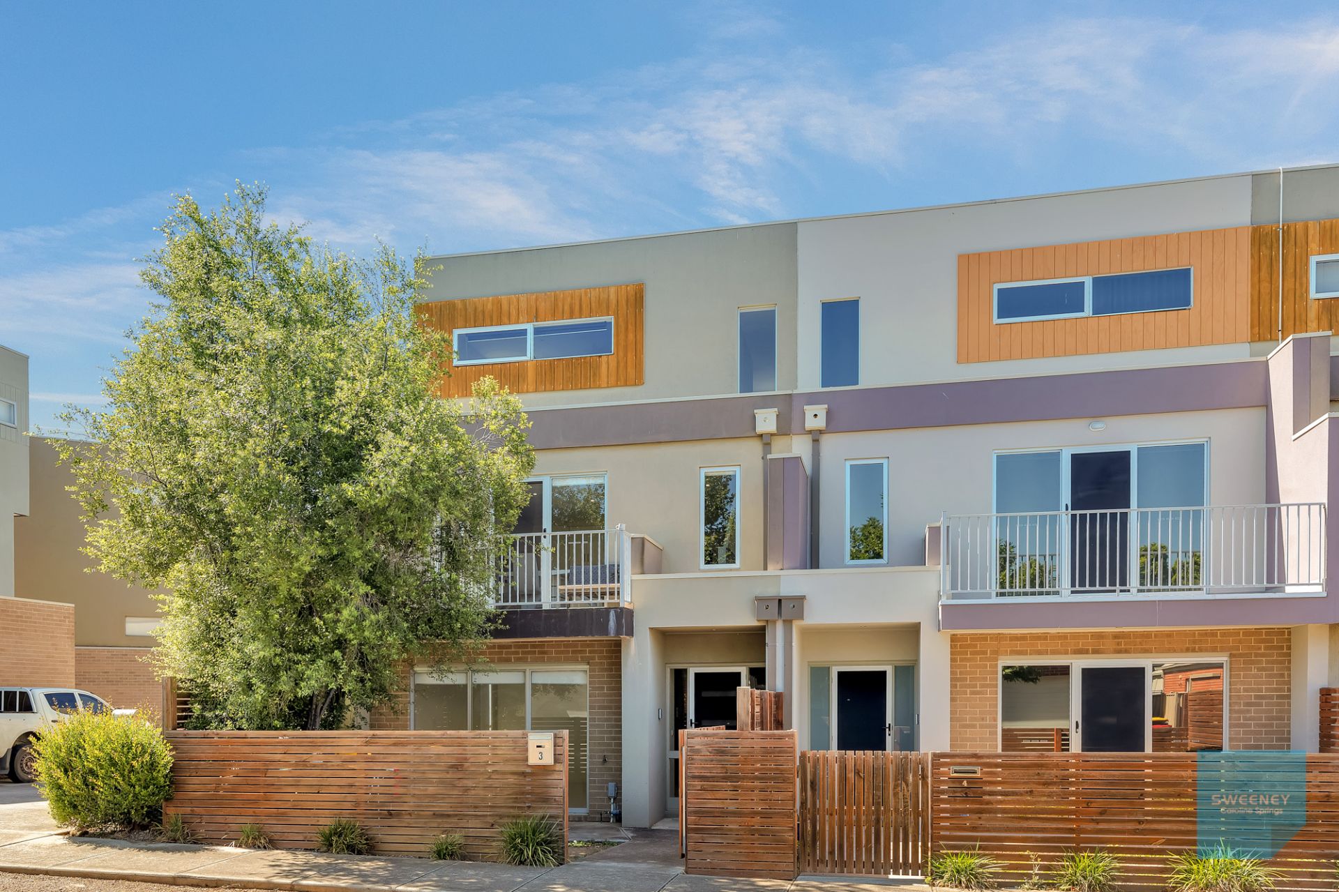 3/5 Strathvea Lane, Caroline Springs - Thumbnail 2