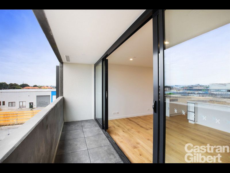 210/6-8 Gamble Street, Brunswick East - Thumbnail 3