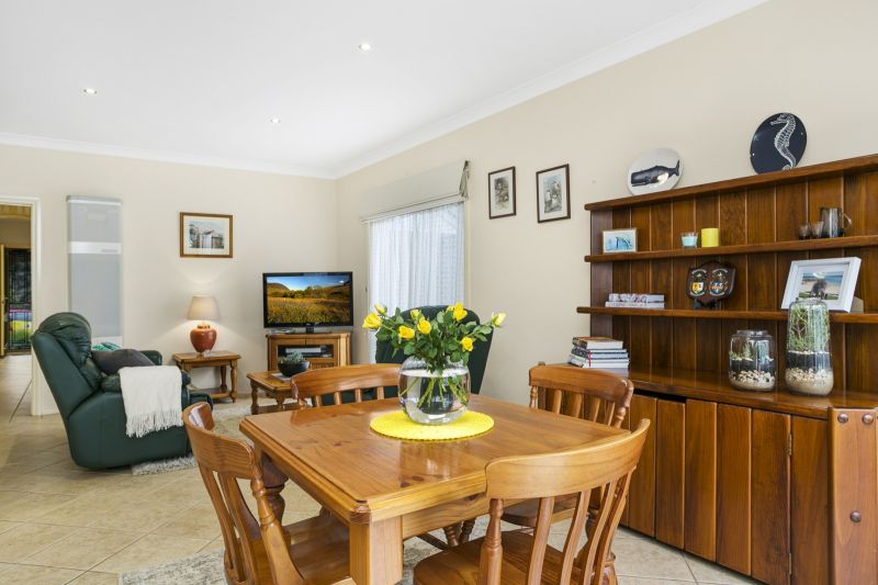 8 Lakeside Place Ocean Grove VIC, Ocean Grove - Thumbnail 4