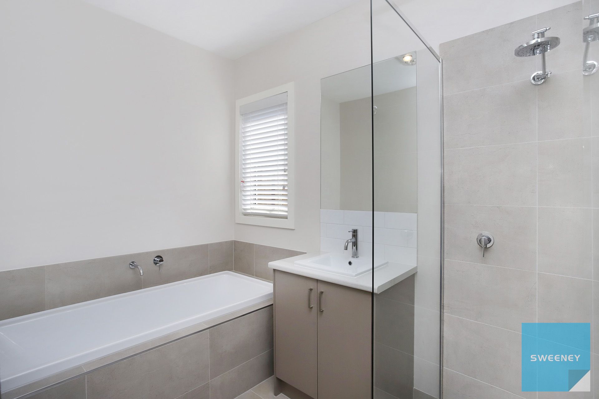 27 Raddle Road, Aintree - Thumbnail 8