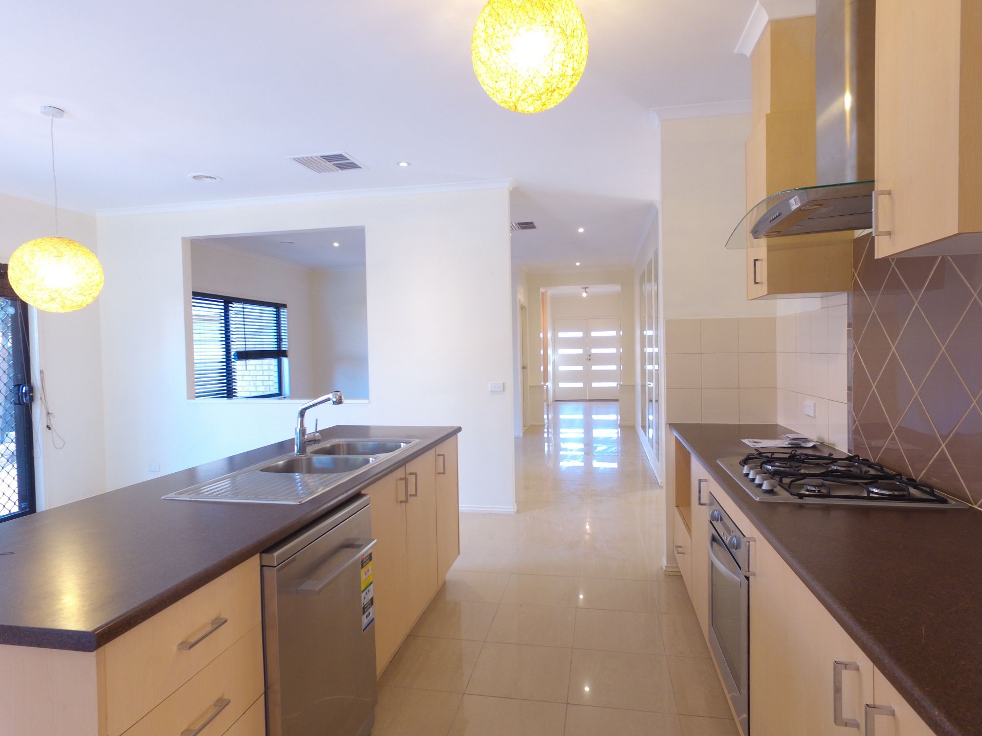 26 Klippel Way, Caroline Springs - Thumbnail 5