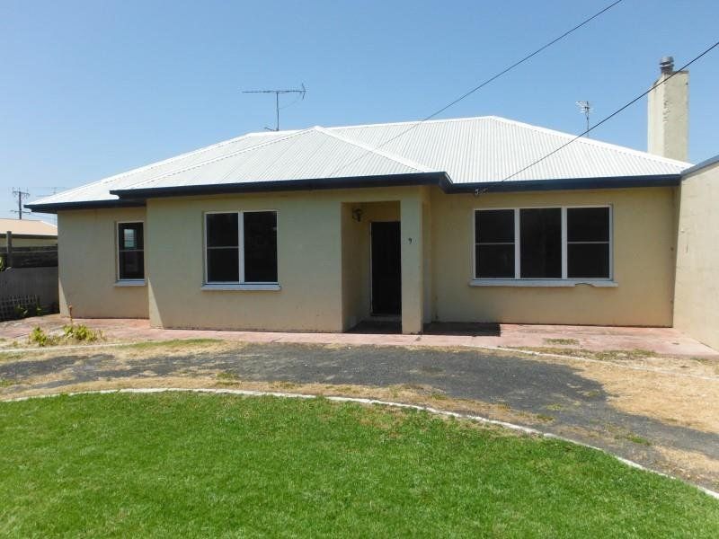 9 Church Street PORT MACDONNELL SA, Port Macdonnell - Thumbnail 3