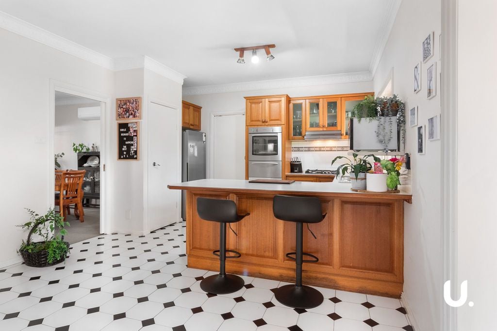 Bligh Park 21 Surprise Crescent