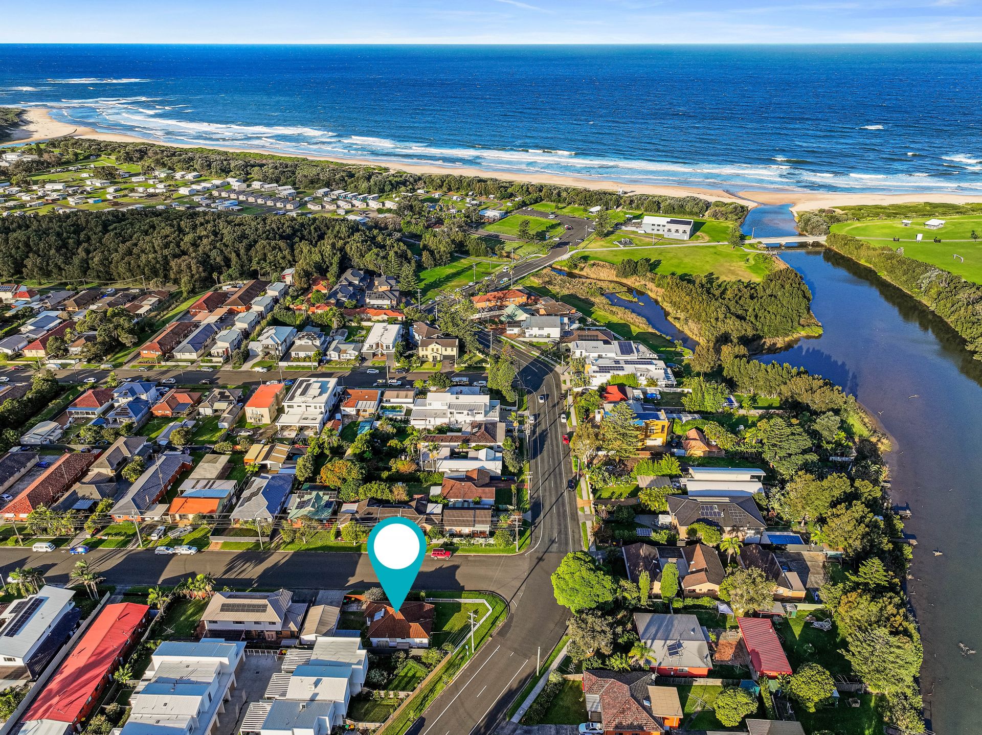 Real Estate For Sale 28 Lake Parade East Corrimal , NSW