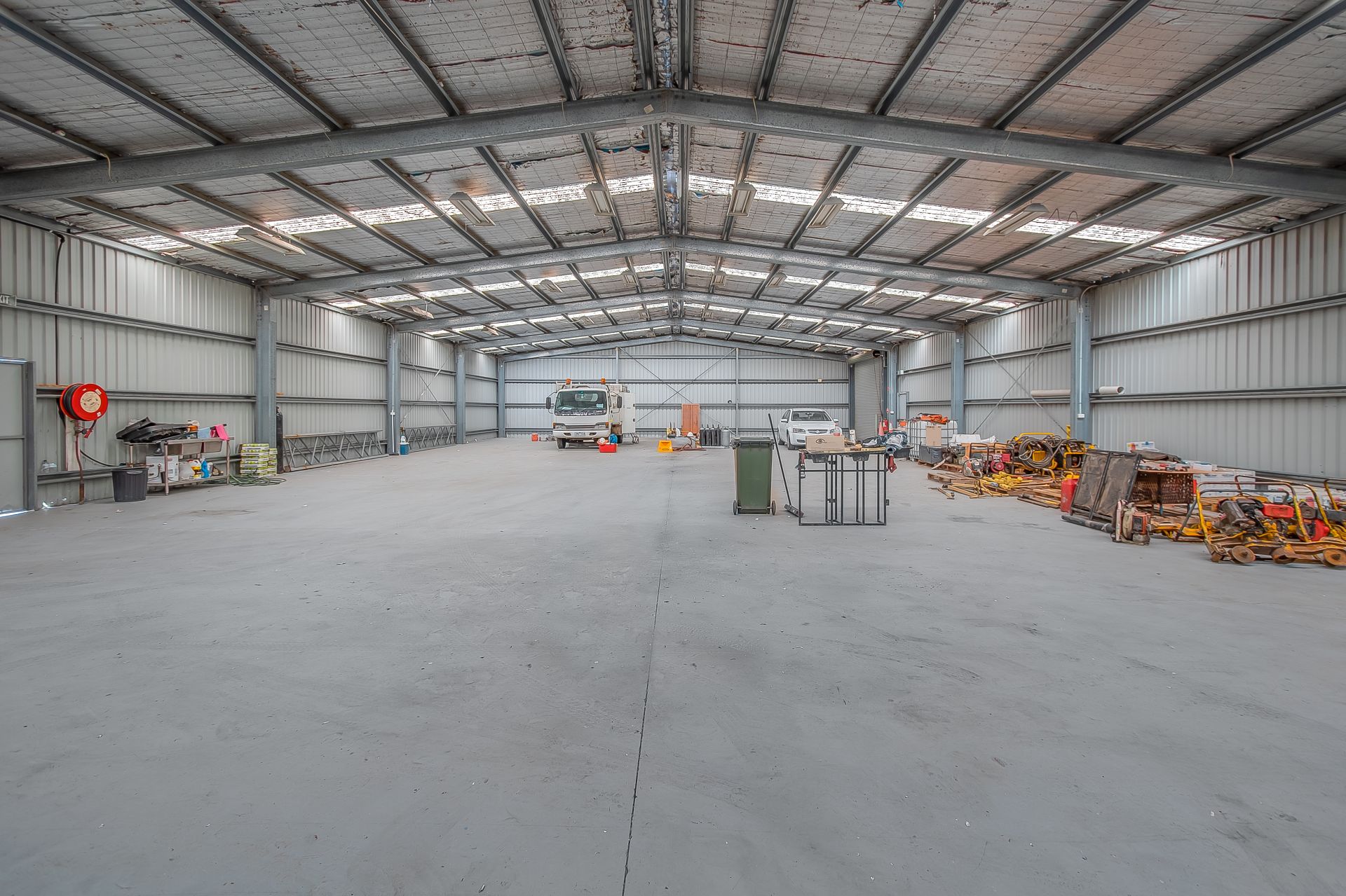 Versatile Warehouse/Factory off Hume Highway