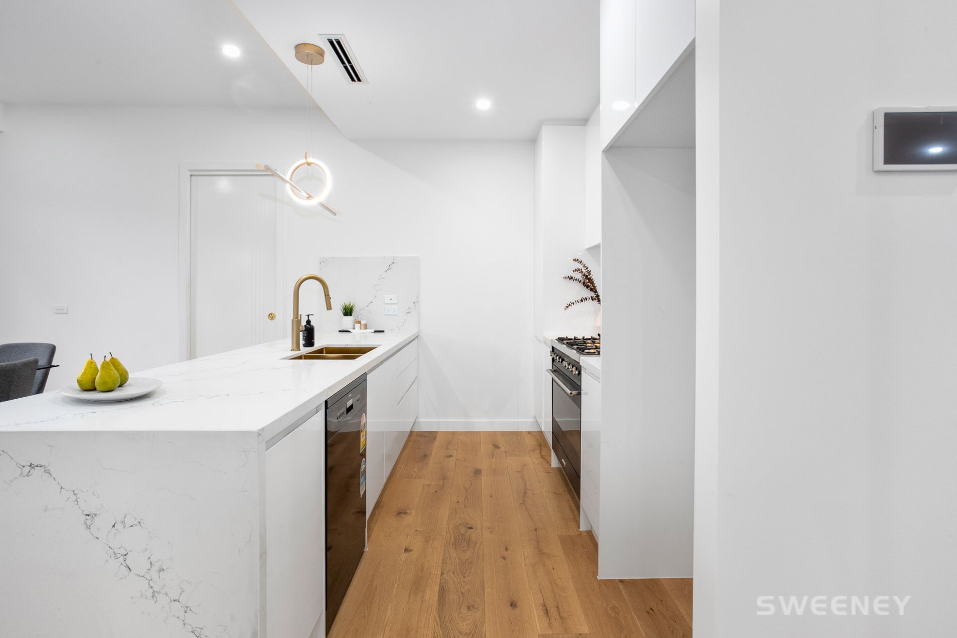 38 Valerian Avenue, Altona North - Thumbnail 6