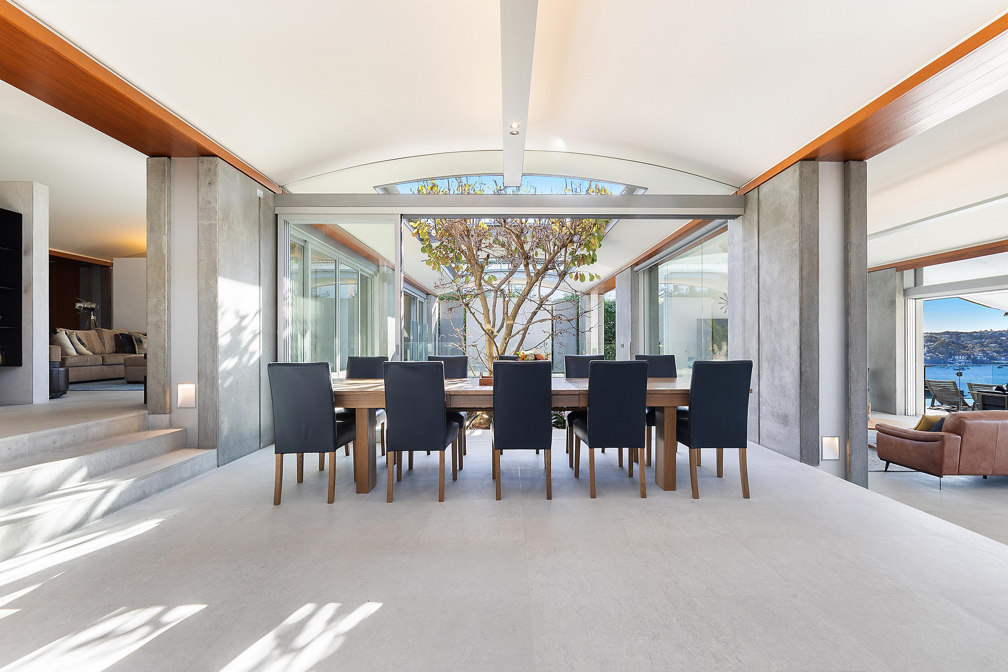 51 Coolawin Road Northbridge 2063