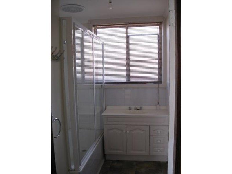 A Charming Home in Thornbury