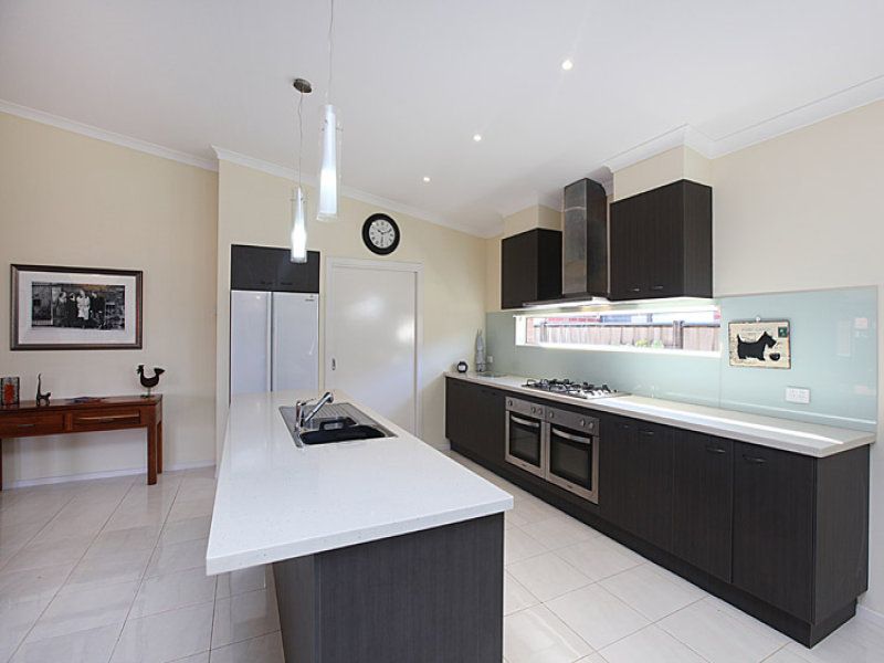 65 Brownlow Drive, Point Cook - Thumbnail 4