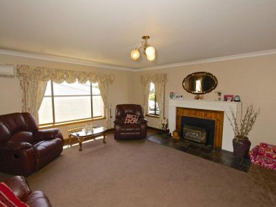 4
 
 
 
  
 
 
 1
 
 
 
  
 
 
 2
 
 
 
 
 
 
 
 6 Hendriks Street, ULVERSTONE TAS 7315, Ulverstone - Thumbnail 5