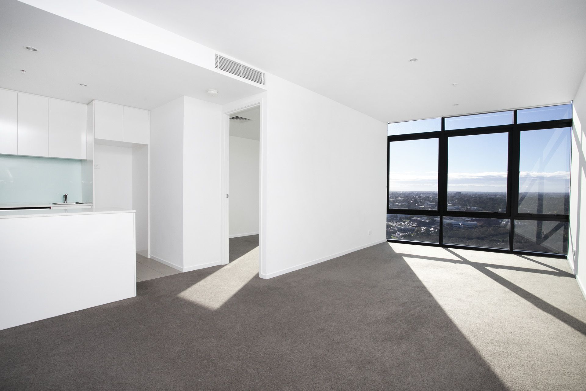 2404/18 Mount Alexander Road, Travancore - Thumbnail 5