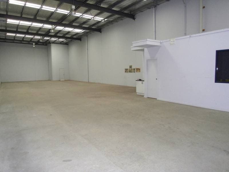 AFFORDABLE WAREHOUSE WITH OFFICE!