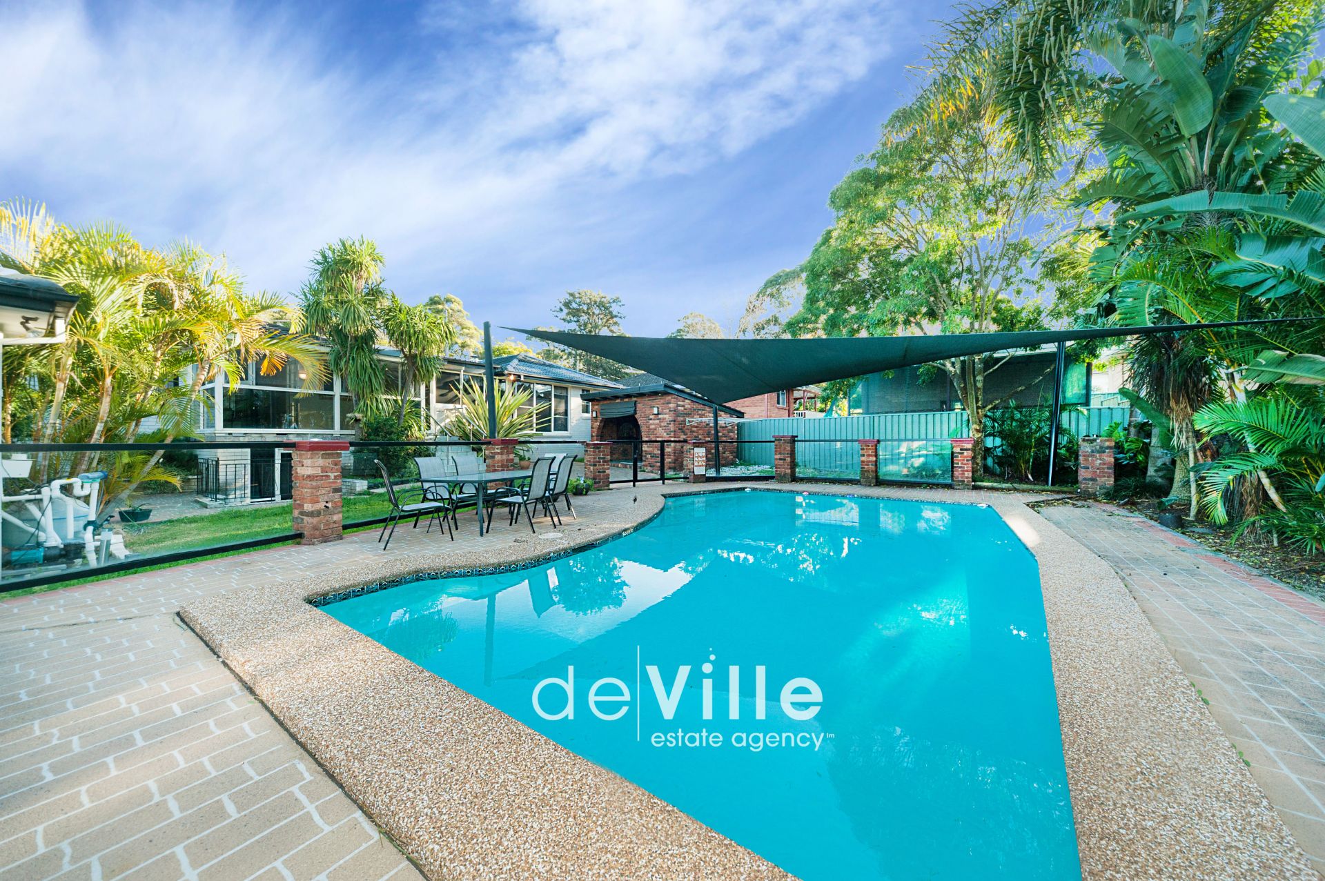 4 St James Avenue, Baulkham Hills deVille Estate Agency