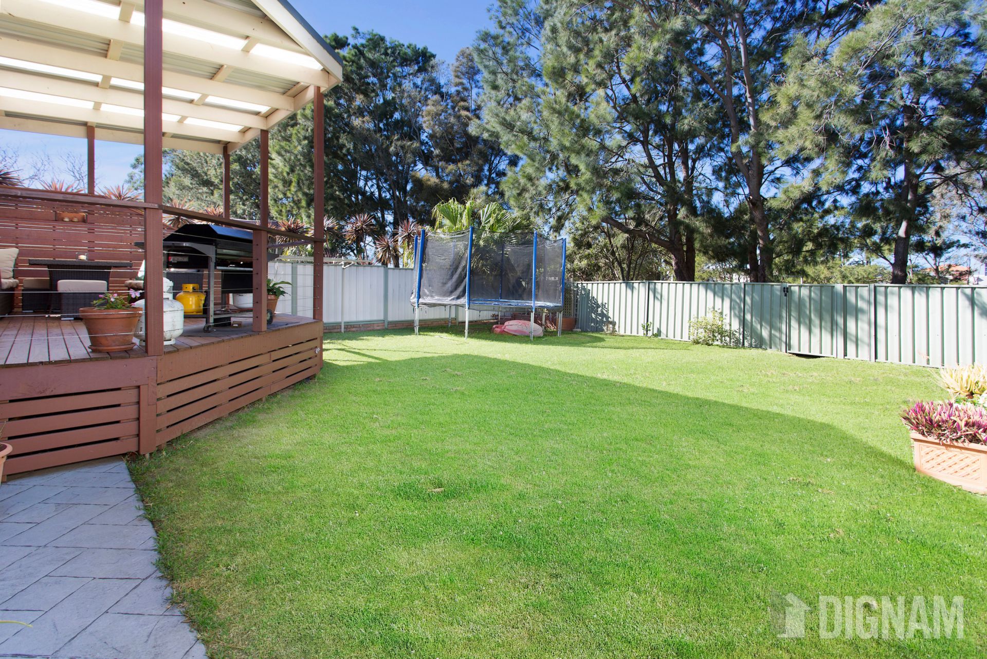 35 Railway Parade, Woonona NSW