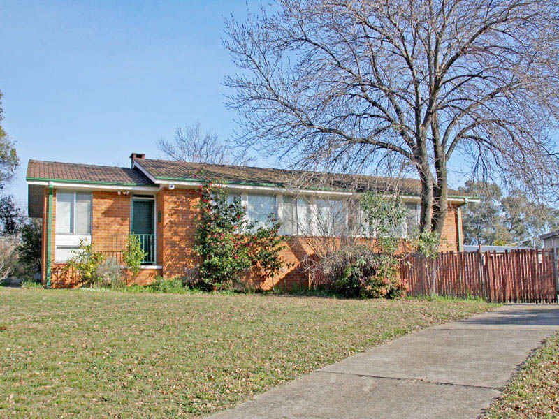 2 Epacris Place, Rivett - Thumbnail 2