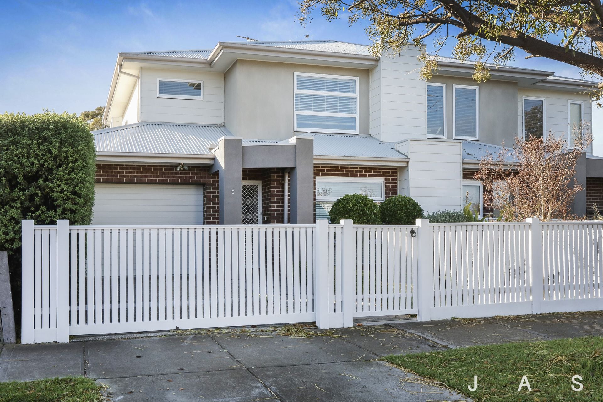 2/142 Woods Street Newport VIC, Newport - Thumbnail 2
