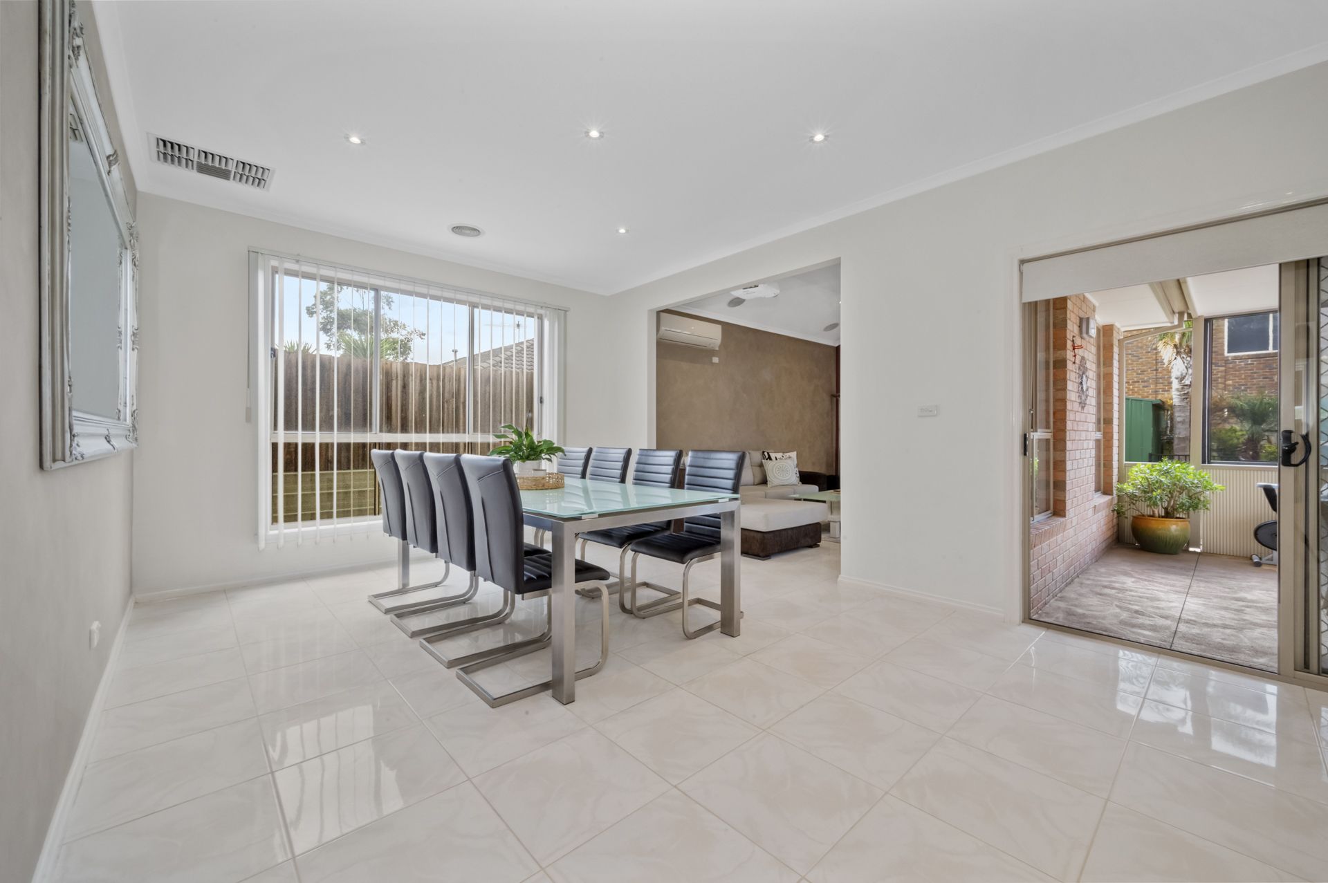 STUNNING AND SPACIOUS