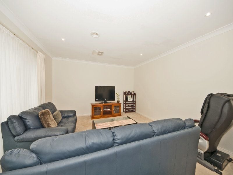 13 Bronzewing Street SOUTH MORANG, South Morang - Thumbnail 8