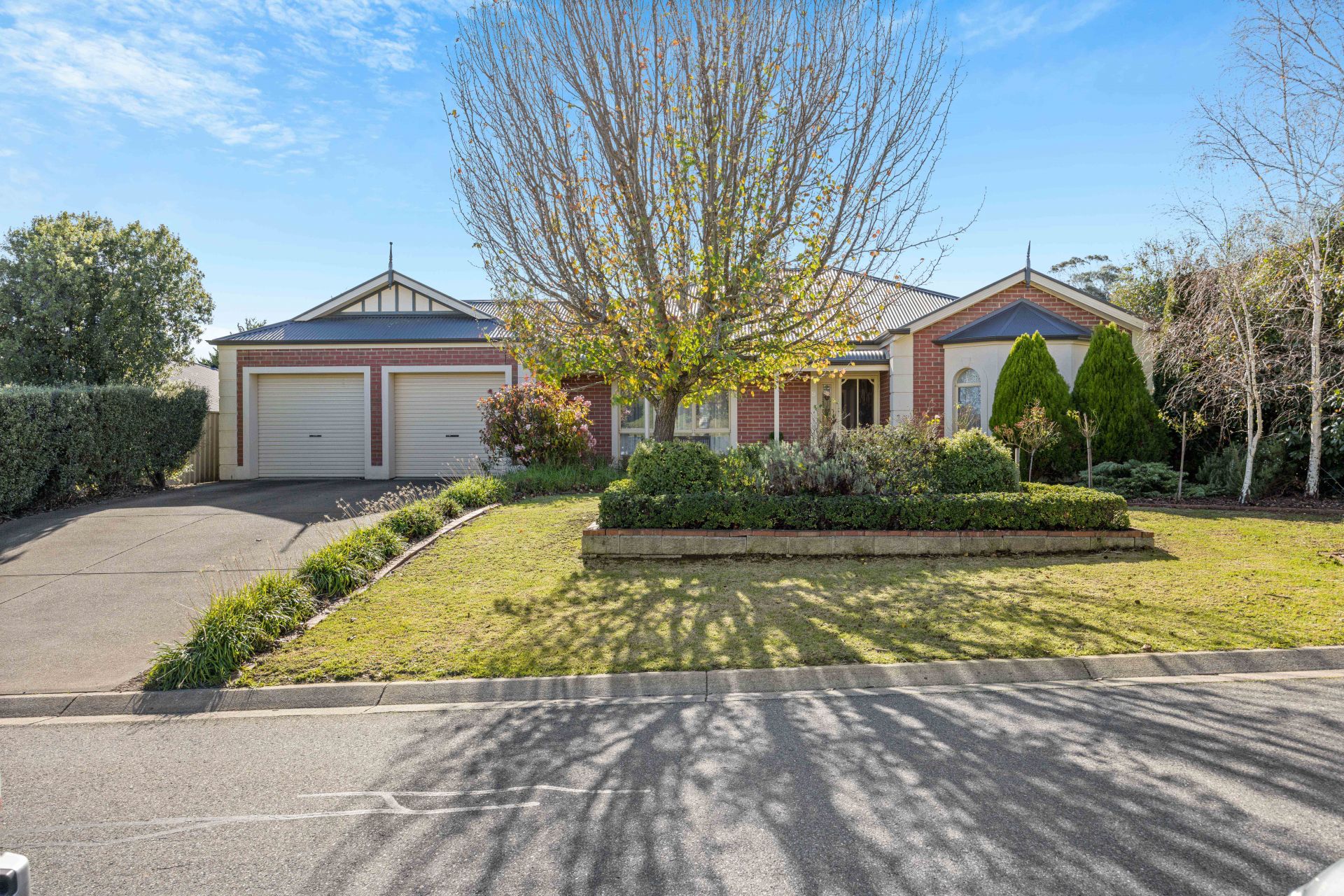 9 Taramore Close, Littlehampton Adcock Real Estate