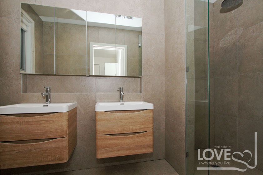 An Inspired Design - Brand New Townhouse