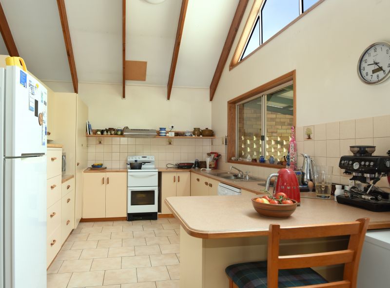 16 Merrol Street, Highfields QLD, Highfields - Thumbnail 6