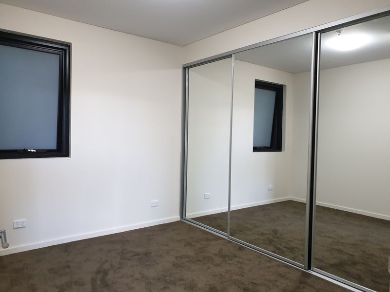 106/8 Burwood Road, Burwood