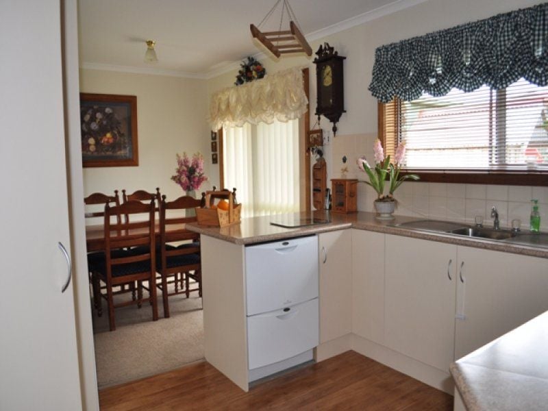 4 Dampier Court MOUNT GAMBIER SA, Mount Gambier - Thumbnail 4