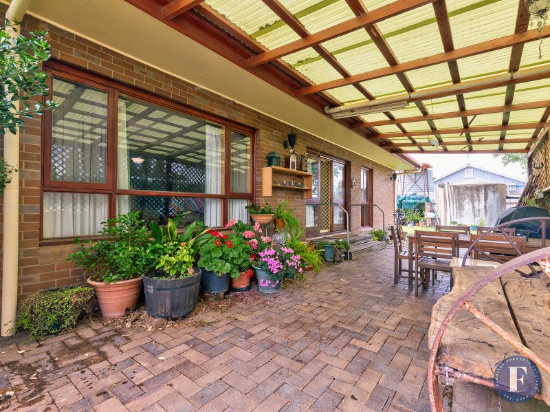 4 Stevenson Street, Boorowa Flemings Property Services