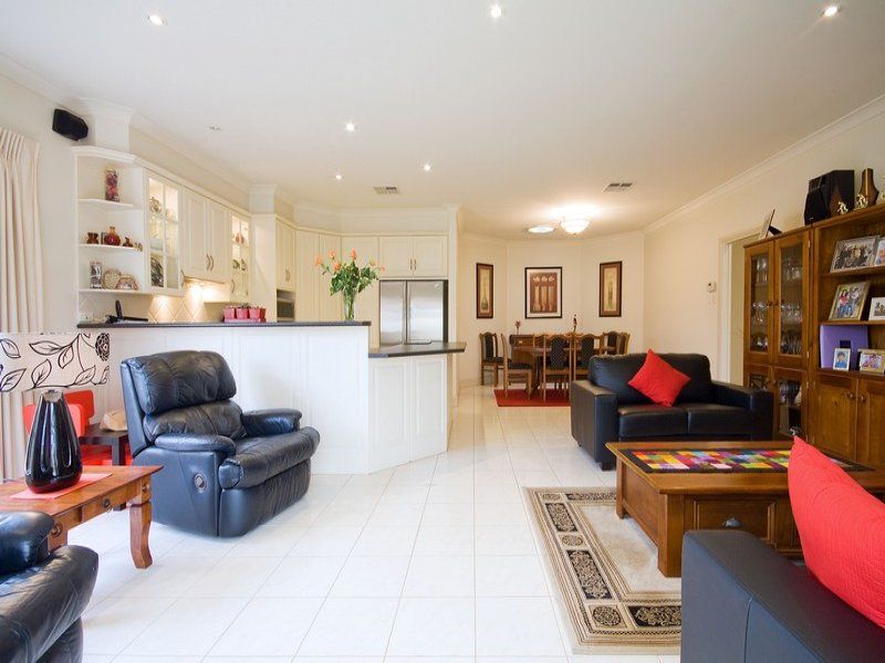 23 Bluestone Drive Walkley Heights 5098