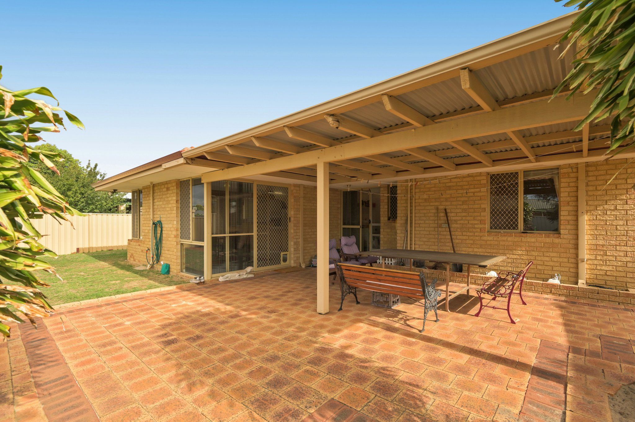Real Estate For Sale 18 Kingsdown Road Maddington , WA