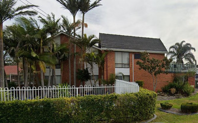 MOTEL LEASEHOLD FOR SALE - SOUTH COAST - 4 STAR