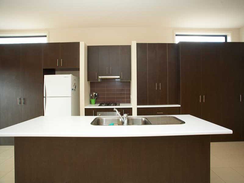12 Bandler Park Way, Point Cook - Thumbnail 3