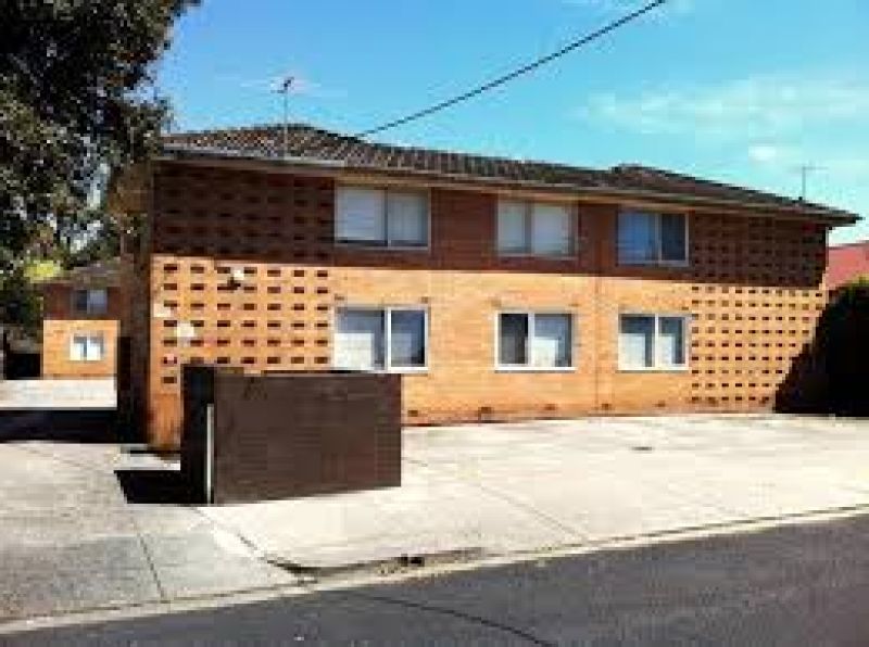 13/15 Simpson Street, Northcote